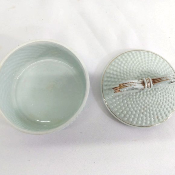 Vintage Ceramic Powder Trinket Lidded Jewelry Box - Picture 2 of 5